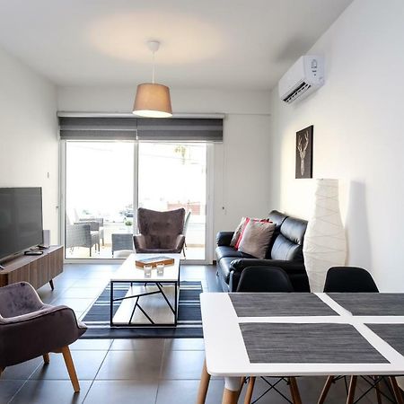 Book Me Now Central Flat Apartamento Larnaca Exterior foto