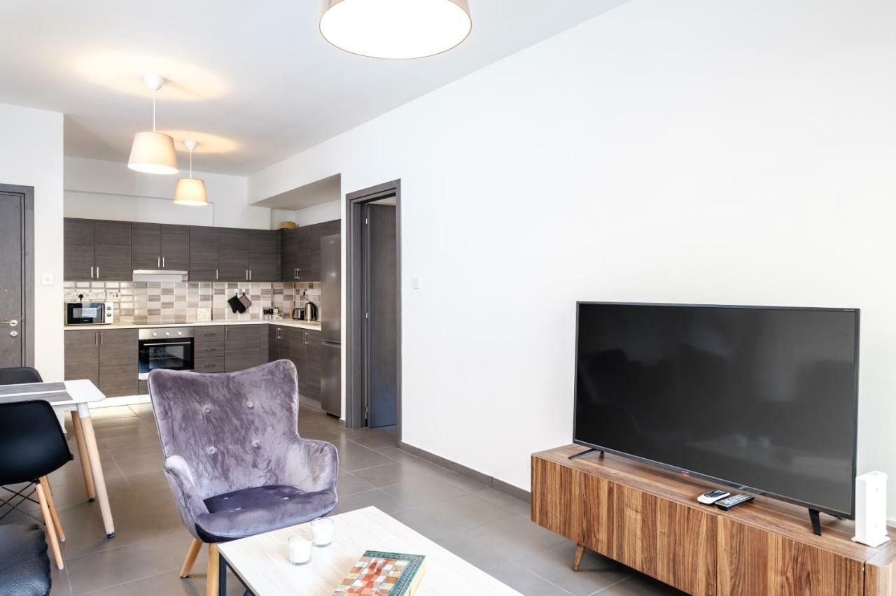 Book Me Now Central Flat Apartamento Larnaca Exterior foto