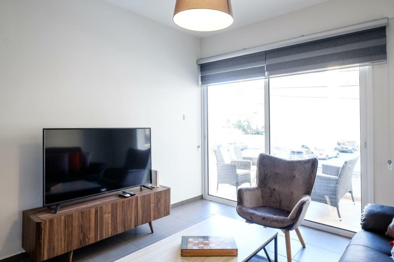 Book Me Now Central Flat Apartamento Larnaca Exterior foto